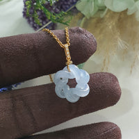 Good Translucency Icy Lavender Jadeite “Eternity Knot” Pendant (JAB007729)