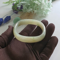 Translucent Yellow with Green Jadeite “Art-De-Squarera” Bangle (JAC003438)