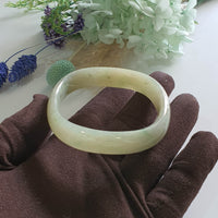 Translucent Yellow with Green Jadeite “Art-De-Squarera” Bangle (JAC003438)