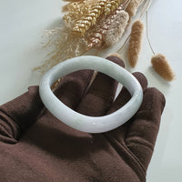 Translucent Light Green and Pinkish Lavender Jadeite “Art-De-Squarera” Bangle (JAC003022) 2