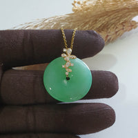 [Very Rare] Magnificent Good Translucency Brilliant Apple Green Jadeite Pendant (JAB008011)