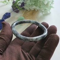 Translucent Greenish Black Jadeite “Art De Squarera” Princess Round Bangle (JAC003440)