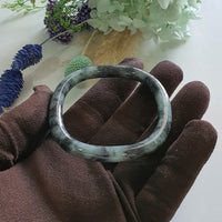 Translucent Greenish Black Jadeite “Art De Squarera” Princess Round Bangle (JAC003440)