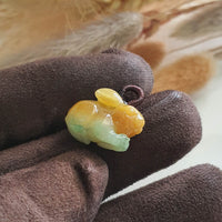Translucent Brilliant Yellow and Green Jadeite "Rabbit of Wealth" Pendant (JAB005160) 4