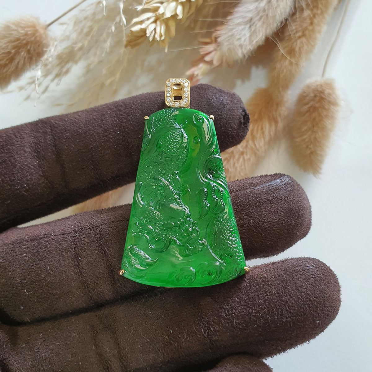 Highly Translucent Imperial Green Jadeite "Majestic Dragon” Pendant (JAB006663) 1